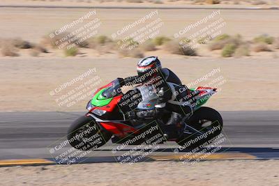 media/Dec-10-2023-SoCal Trackdays (Sun) [[0ce70f5433]]/Turn 9 Inside Set 2 (1115am)/